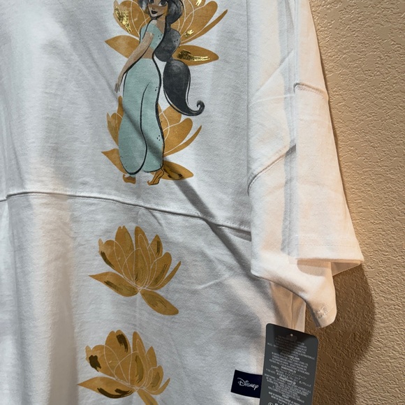 NWT spirit jersey Disney-Princess Jasmine L - Picture 6 of 6